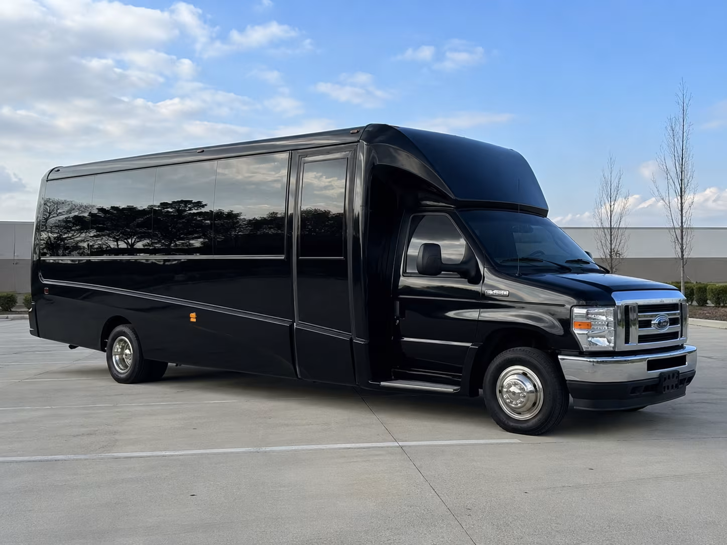 bus rentals for bands performers and production groups in lake charles