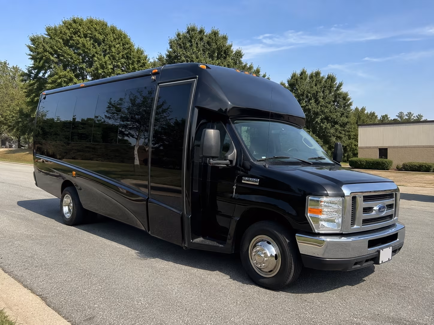 find the perfect transportation for your next corporate event 1