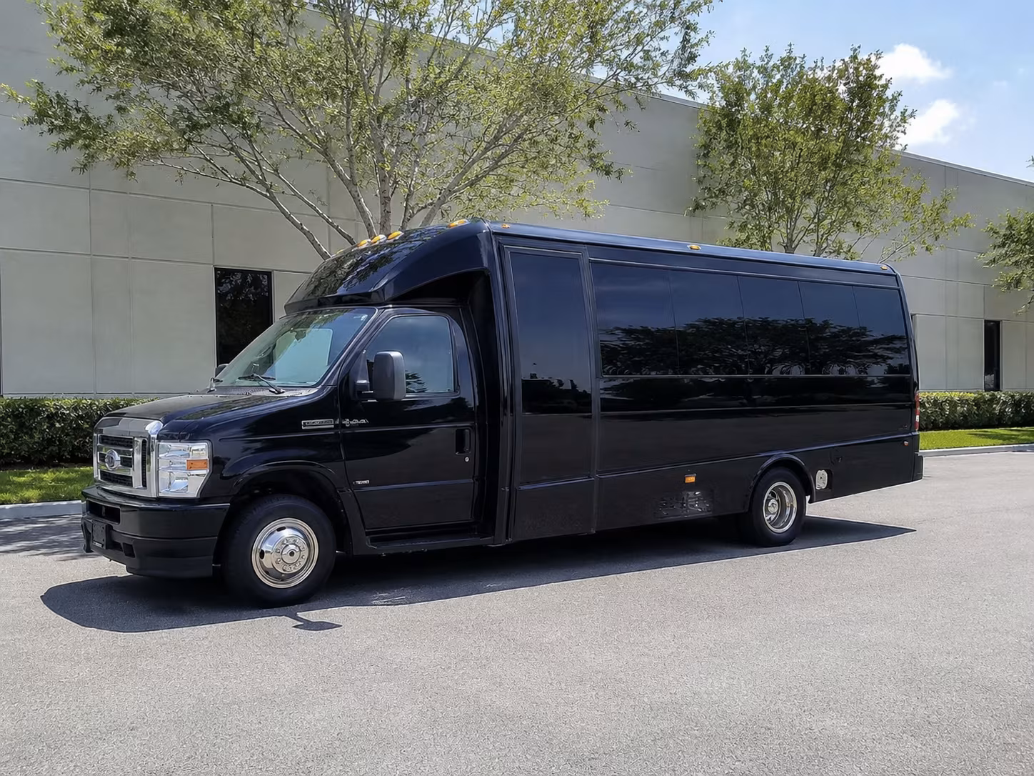 find the perfect transportation for your next corporate event 3