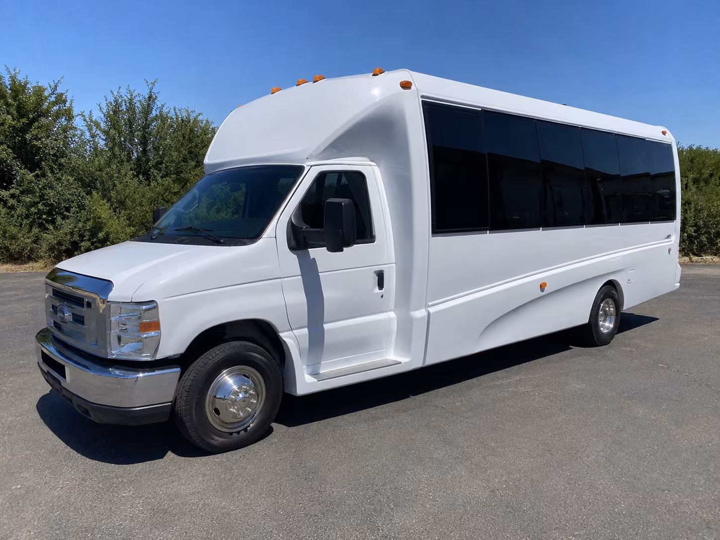 prom night dinner and pre party buses around lake charles