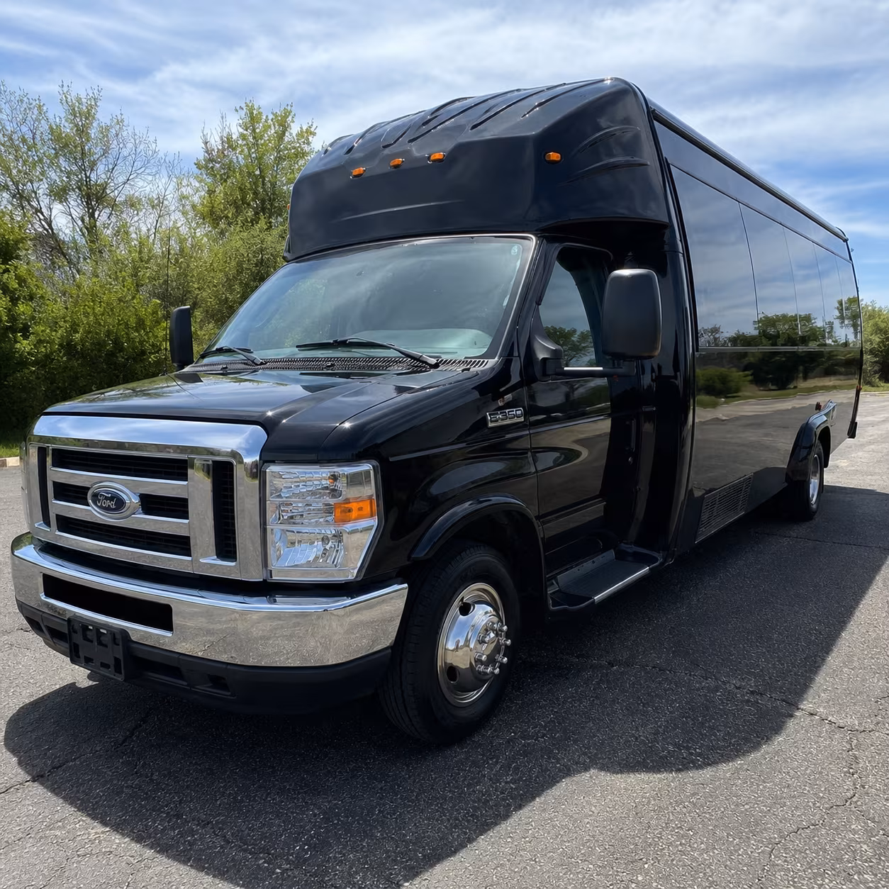 quincea n era sweet 16 party bus rental